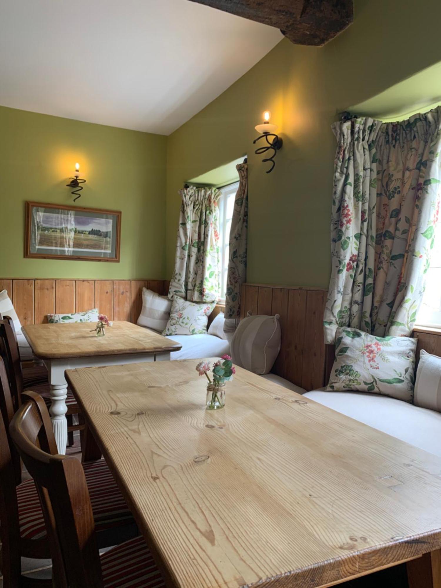 The Inn 3*
